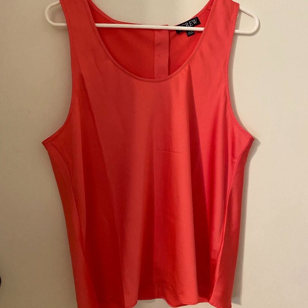 J Crew Sleeveless shell top in everyday crepe